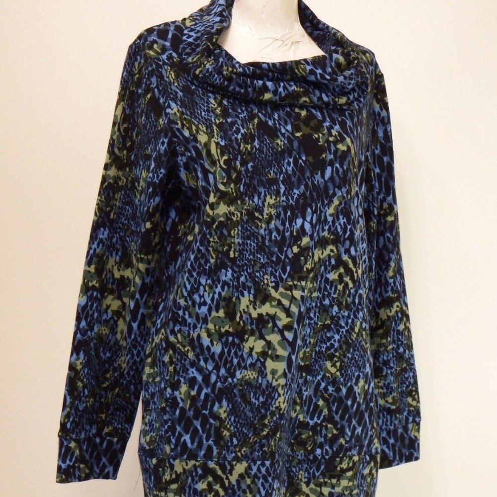 NEW GVS BLACK/BLUE SNAKE PRINT‎ COWL NECK SMALL